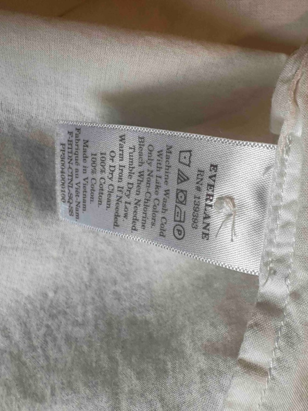 Everlane Top (M) - Picture 4 of 5